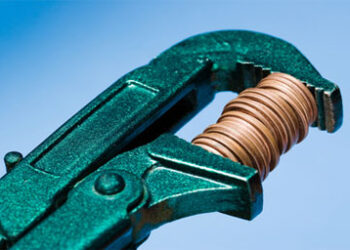 coins_in_squeeze_410