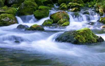 flowing_water_410