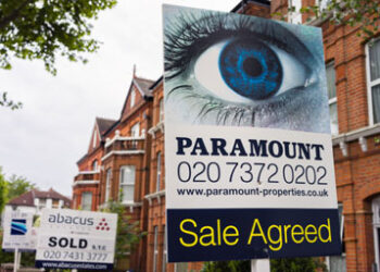 Estate agent signs