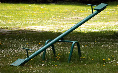 Seesaw_410