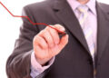 Businessman_graph_down