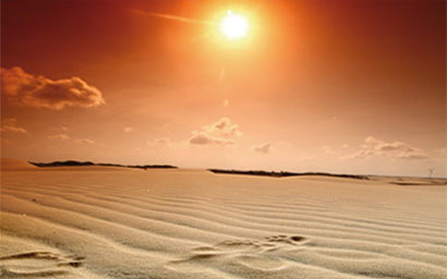 Footprints-in-the-sand