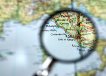 Italy_under_scrutiny