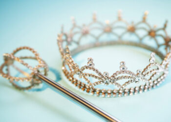 Crown_and_Scepter