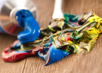 Mixing paint