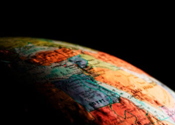 Globe dark