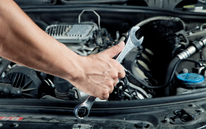 Car mechanic