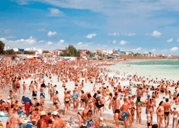 Crowded beach
