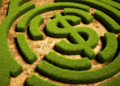 Dollar hedge maze
