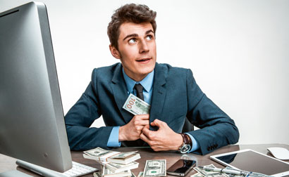 Stealing_cash