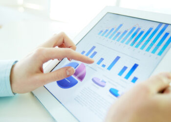 Data outsourcing: cloud security