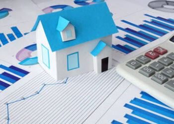 Janus Henderson suspends UK property fund to explore potential sale
