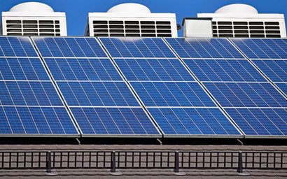 Solar_panels_office_building