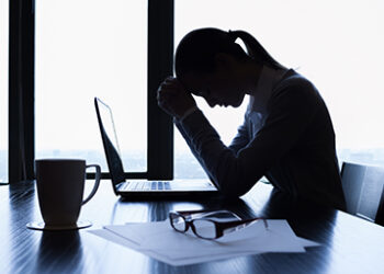 Harassed_woman
