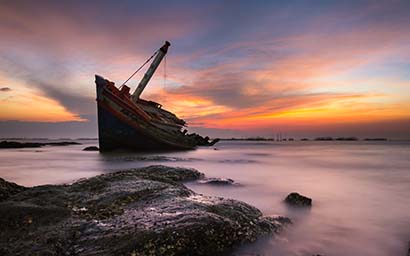 Marooned_ship