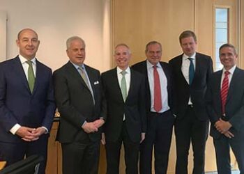 Clearstream_heads