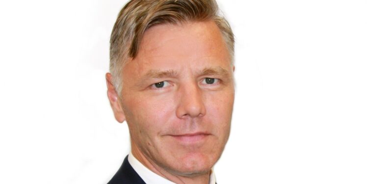 AllianceBernstein expands Nordics distribution team