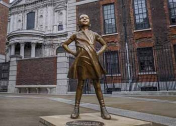 Fearless_Girl