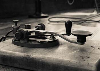 Morse_code_machine
