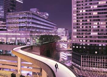 Business_district_Paris