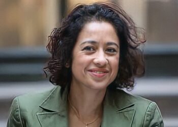 Award-winning broadcaster Samira Ahmed to host Funds Europe Awards