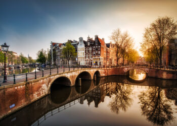 Amsterdam_Large