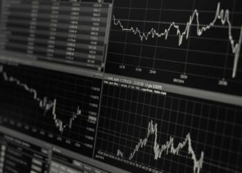 dashboard, SFDR, bloomberg