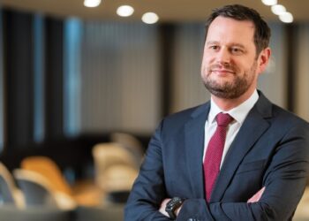 CIO, interview, FEAwards, trading, Colin Purdie, bonds