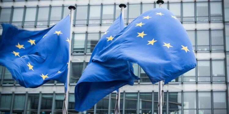 Esma urges action on excessive fund costs