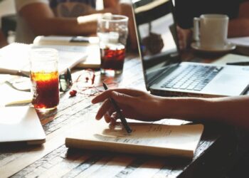 FCA, platform, Odey funds, Financial Conduct Authority, investment platforms, funds, Asset Management, retail investors, report
