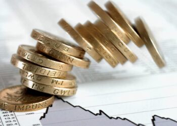 Investors see rise in ad-hoc fund fund manager costs