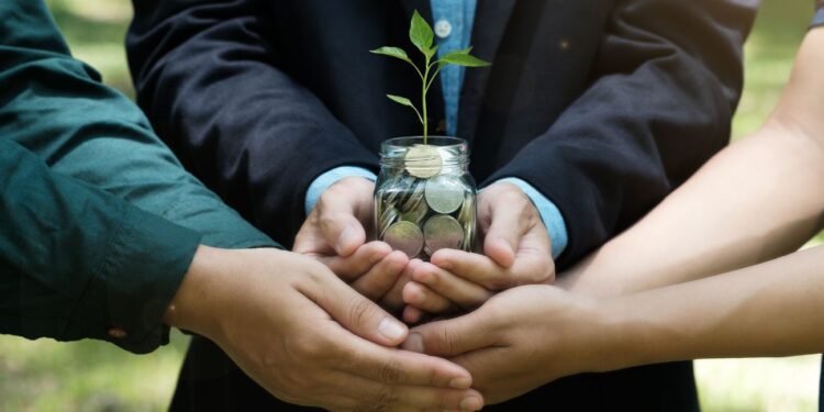 Growing, sustainability, universe, investors, fund industry, growth, regulation, fund, industry