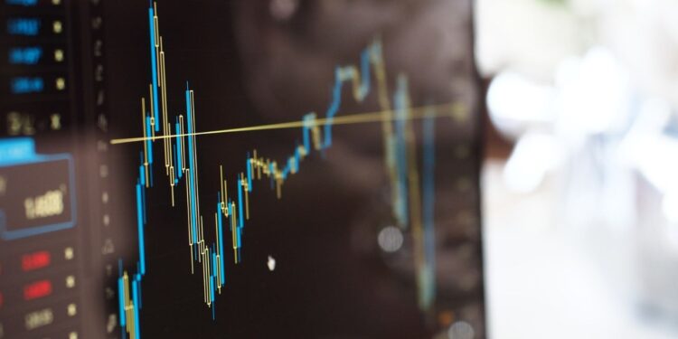 Global ETF flows reach €770bn in 2023