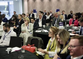 Fund managers feel technologists on boards are underrepresented: FundsTech Forum survey