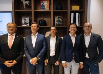 Dirk Degenhardt, CEO, Deka Wealth Management (DVM) Hans Joachim Reinke, CEO, Union Investment Dr Matthias Liermann, global head of product management and chief country officer, Germany, DWS Ingo Mainert, chief investment officer multi-asset Europe, Allianz Global Investors Thomas Richter, CEO, BVI