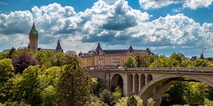 Luxembourg Ucits funds gained from impressive rebound