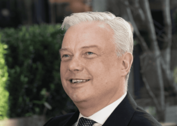 Schroders promotes CFO Richard Oldfield to CEO as Harrison steps down