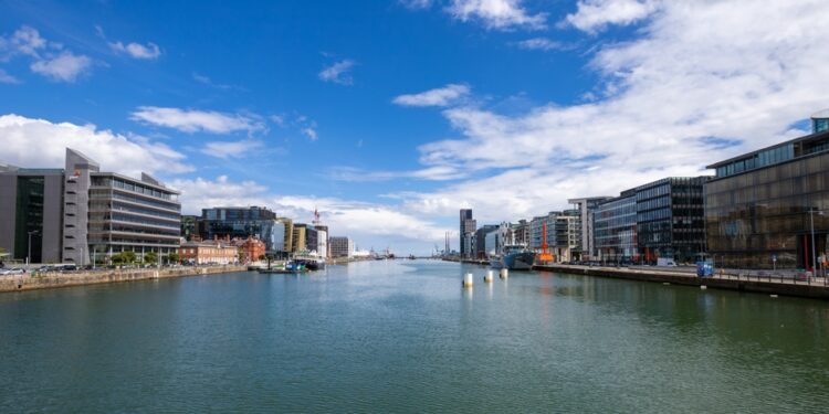 AllianceBernstein announces Dublin office