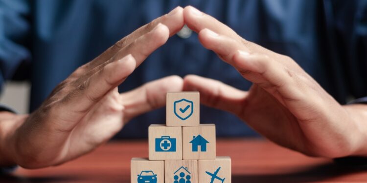 Insurers to increase exposure to private debt