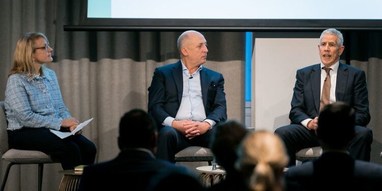 Asset managers face tough decade, say CEOs