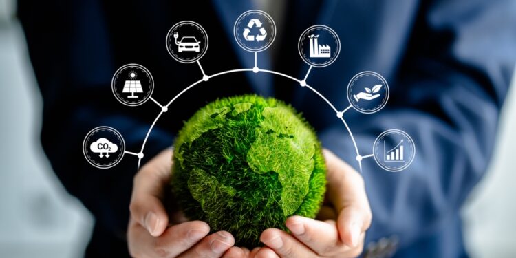 HSBC AM’s planned emerging markets bond vehicle gains £100m seed finance