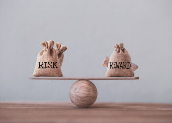 State Street reports slight dip in investor risk appetite