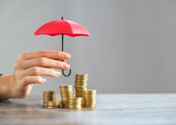 UK fund managers ramp up FX hedging amid geopolitical tension