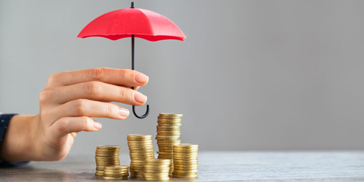UK fund managers ramp up FX hedging amid geopolitical tension