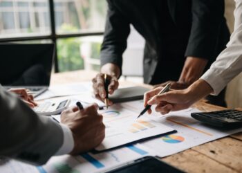 Asset managers anticipate rising margin pressure ahead