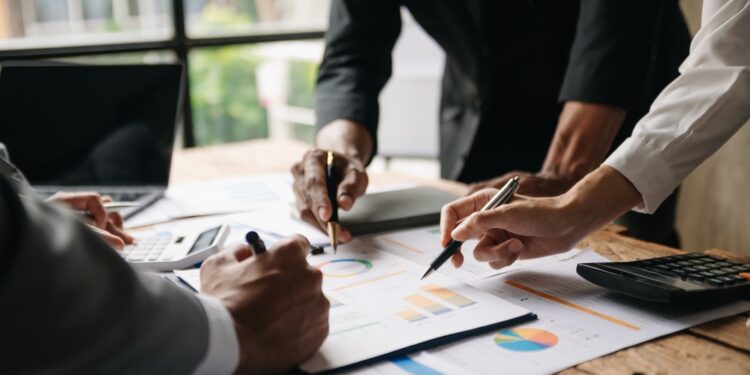 Asset managers anticipate rising margin pressure ahead