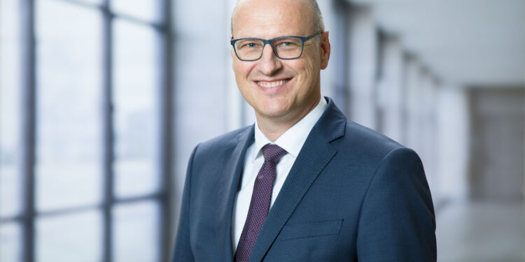 Hybrid funds: a view from an infrastructure specialist which operates two hybrid funds