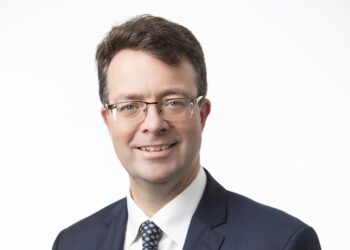 Evelyn Partners sells fund solutions business to Thesis