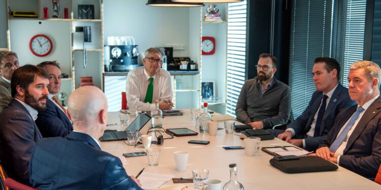 Roundtable Report: Improving Private Market Valuations