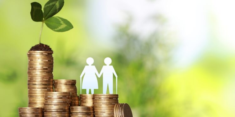 Pension funds boost contributions amid rising risks